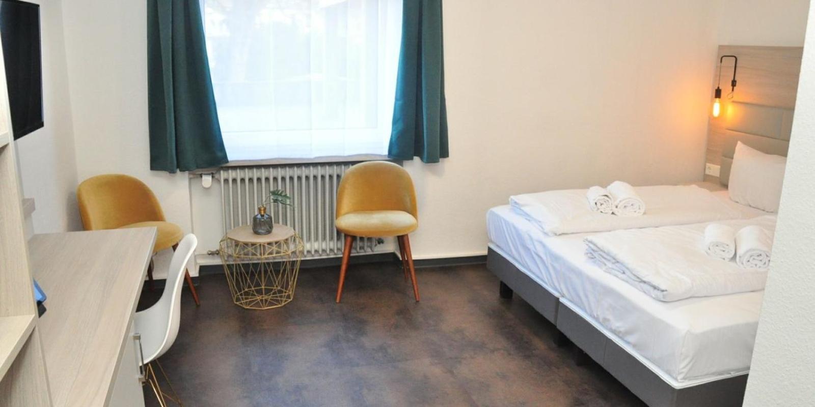 Hotel Am Martinsberg Андернах Экстерьер фото